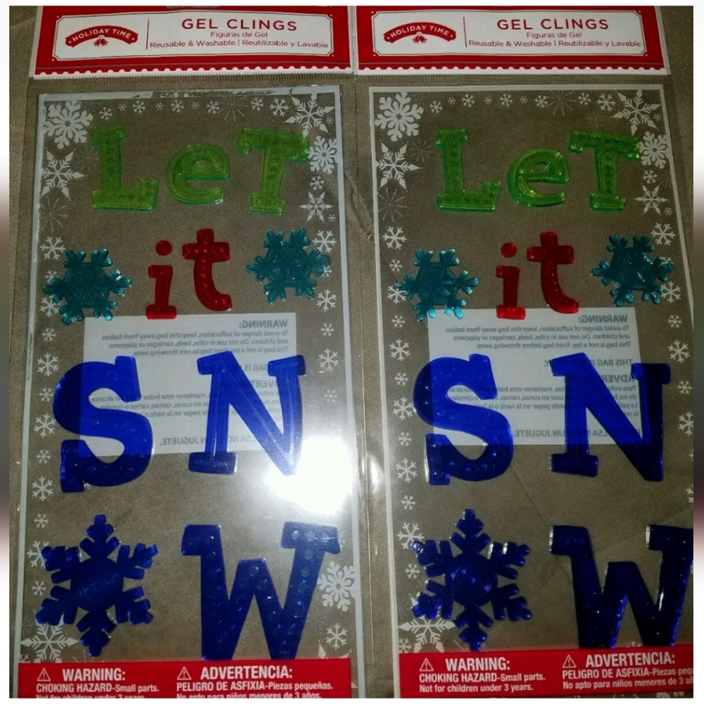 2 Sheets Of Christmas Window Gel Clings NEW ****LET IT SNOW****